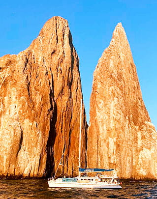 Nemo III sailing near Kicker Rock Galapagos