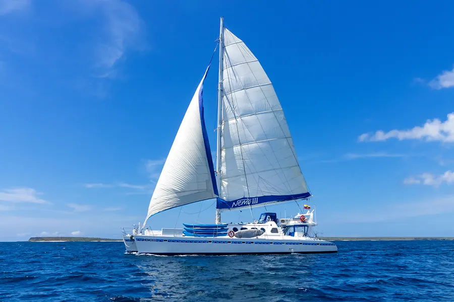 Nemo III Sailing Through Galapagos Islands